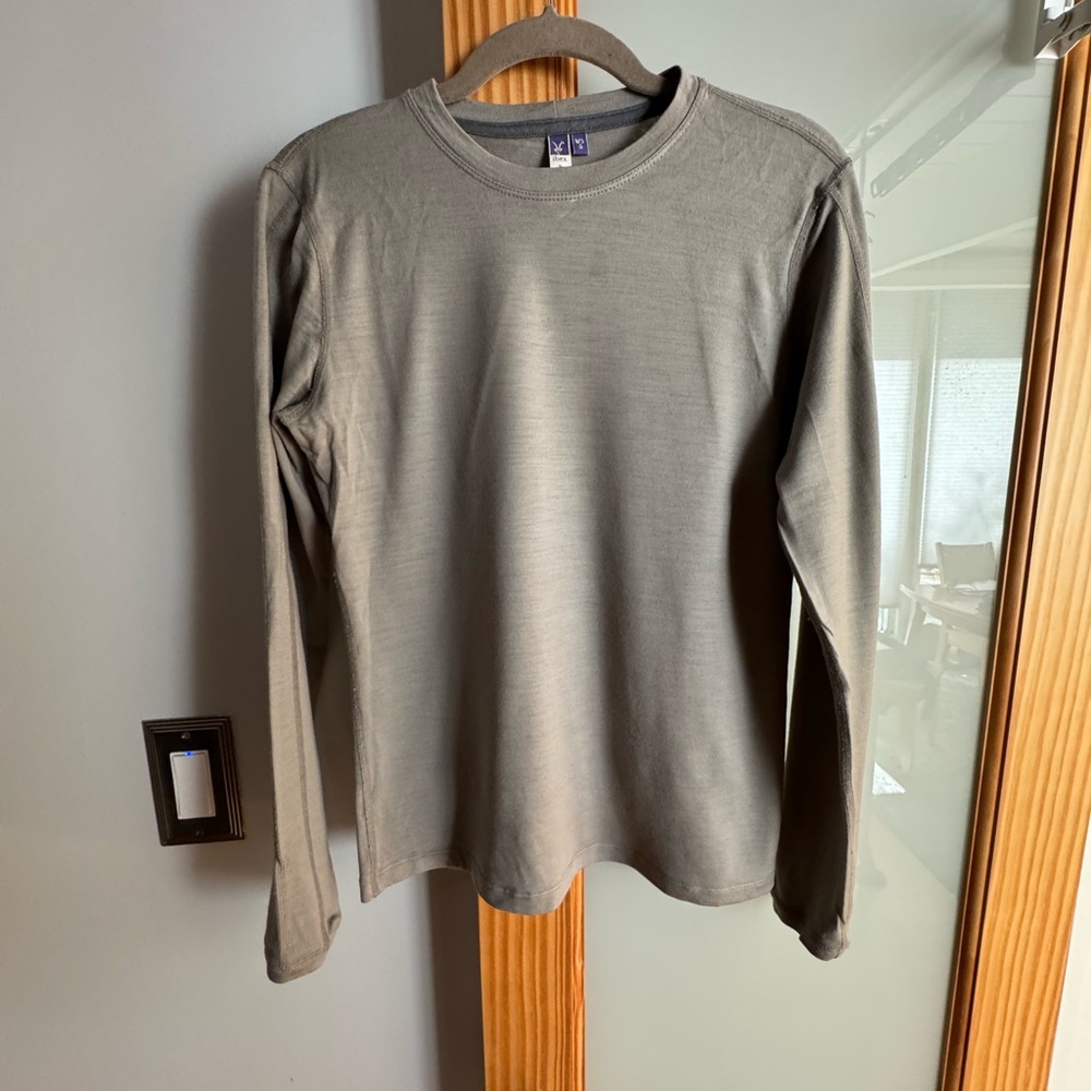 Ibex Women’s Grey Long Sleeve Base Layer Shirt Size Small